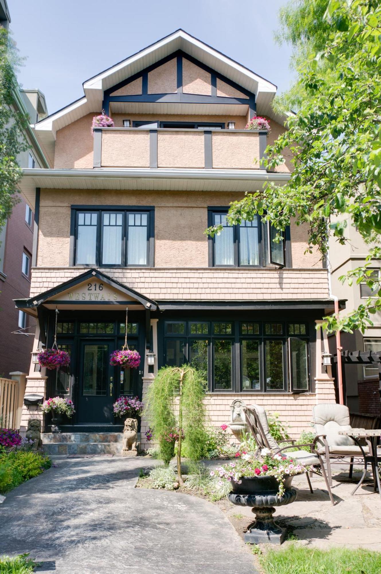 Calgary Westways Guest House Exterior foto