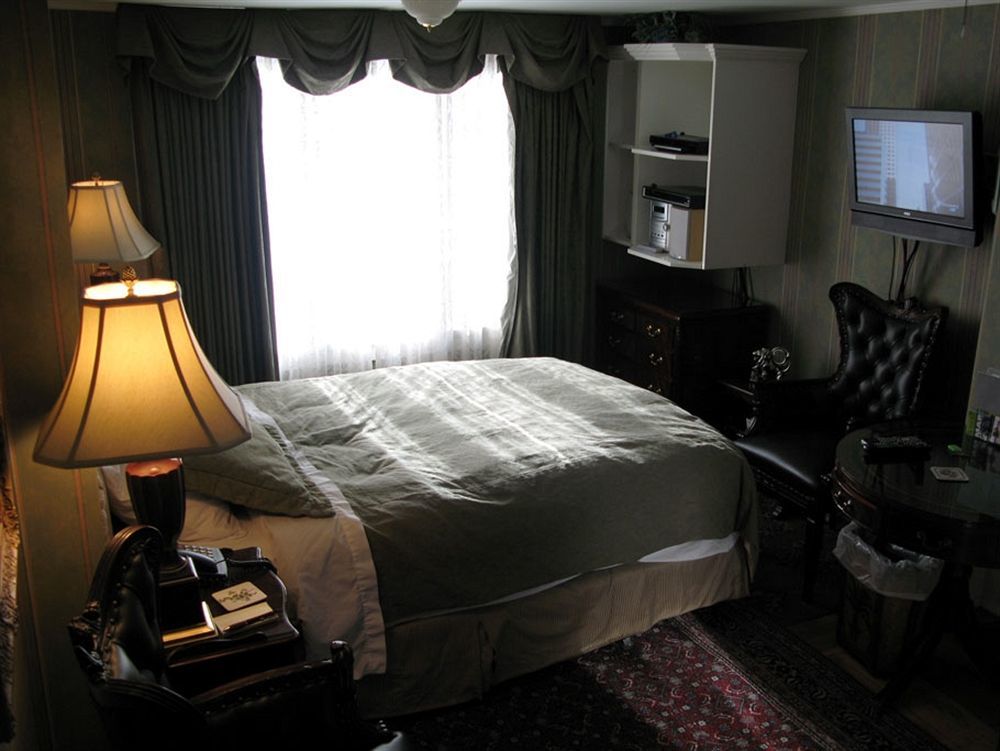 Calgary Westways Guest House Exterior foto